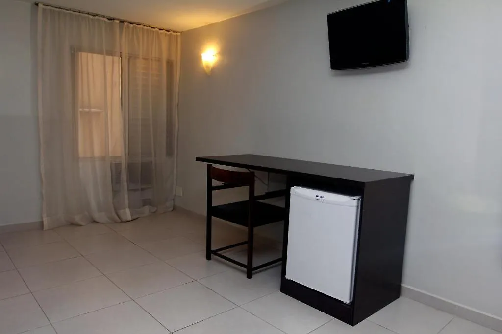 Hotel Plaza Apolo São Paulo 3*,